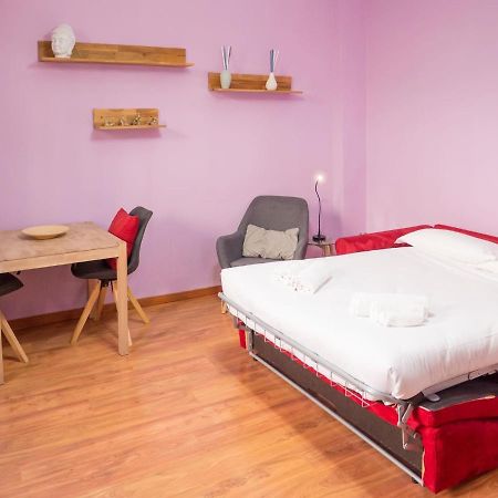 The Best Rent - Studio Nearby Sant'Agostino Metro Mediolan Zewnętrze zdjęcie