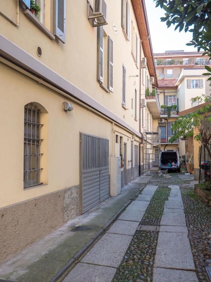 The Best Rent - Studio Nearby Sant'Agostino Metro Mediolan Zewnętrze zdjęcie